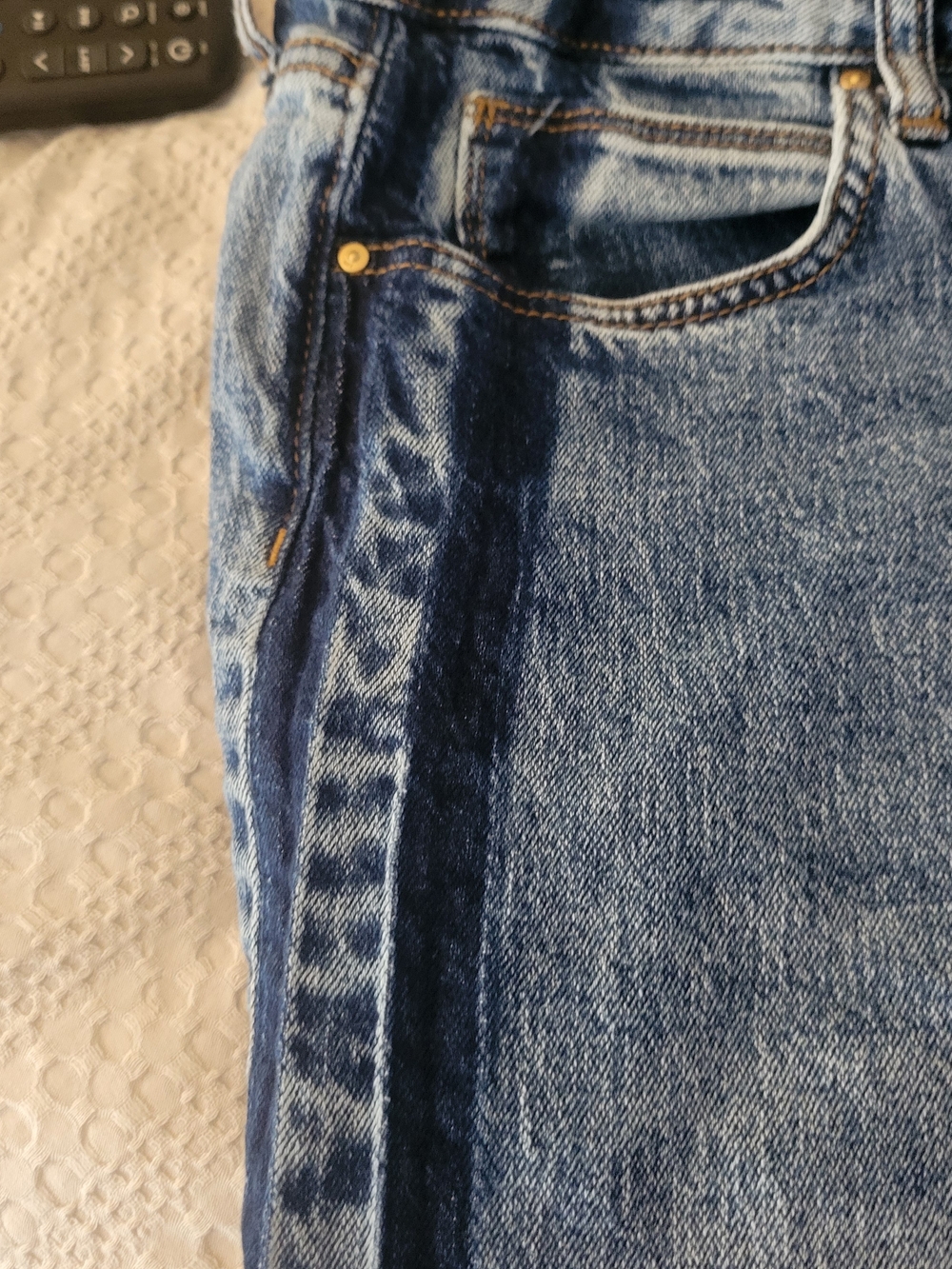 Kut from the Kloth Mid-Blue Straight Leg Jeans with Dark Side Stripes - Picture 4 of 5